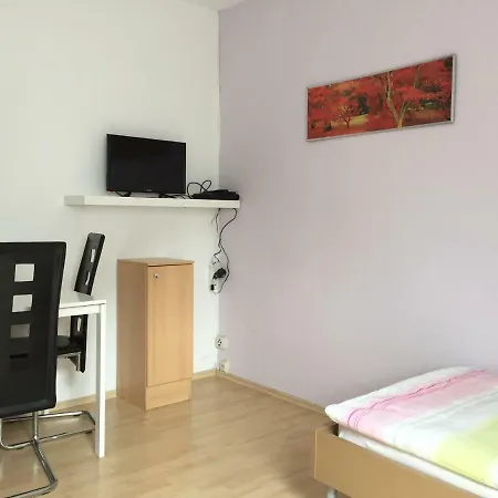 Gästezimmer Im Zentrum Von *